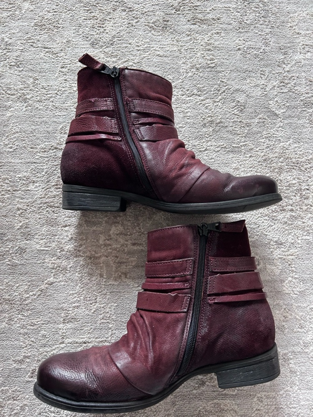 Miz Mooz Leather Ankle Side Zip Boots with Buckle Suzy Merlot 9-9.5W Scarborough - Picture 6 of 9